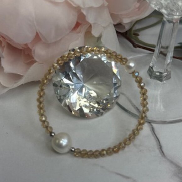 6-11mm White Cultured Freshwater Pearl Crystal Stainless Steel Wire Bracelet - Picture 4 of 6